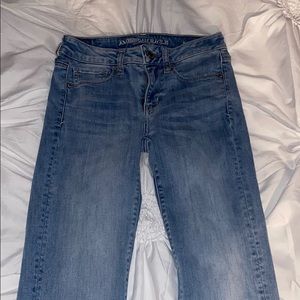 American eagle light wash jeans